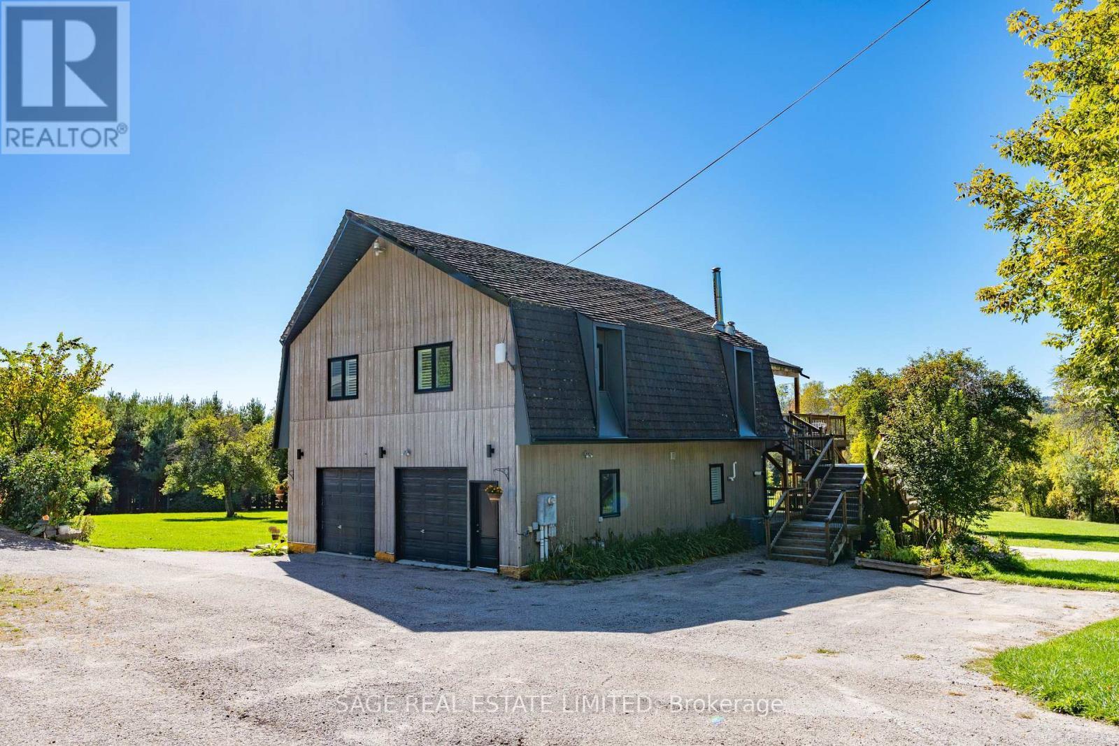 Farmhouse Suite - 15724 Hurontario Street, Caledon, ON