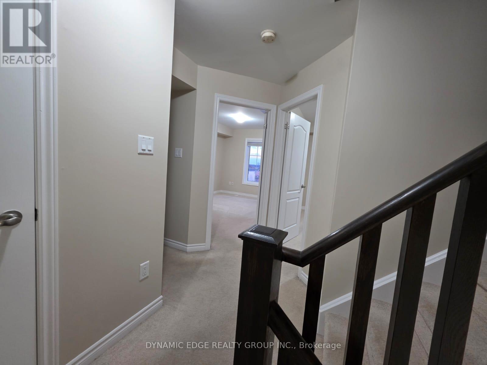 96 - 2441 Greenwich Drive, Oakville, ON - Indoor Photo Showing Other Room