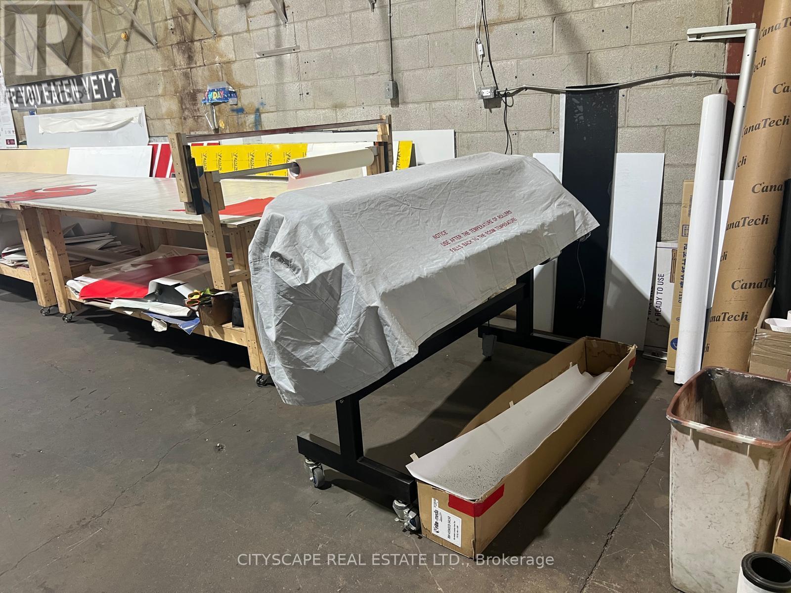 5 - 2430 Lucknow Drive, Mississauga, ON