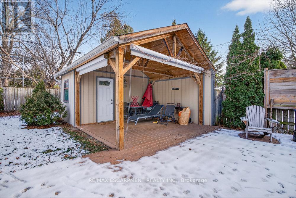 479 Bridgman Avenue, Burlington, ON - Outdoor