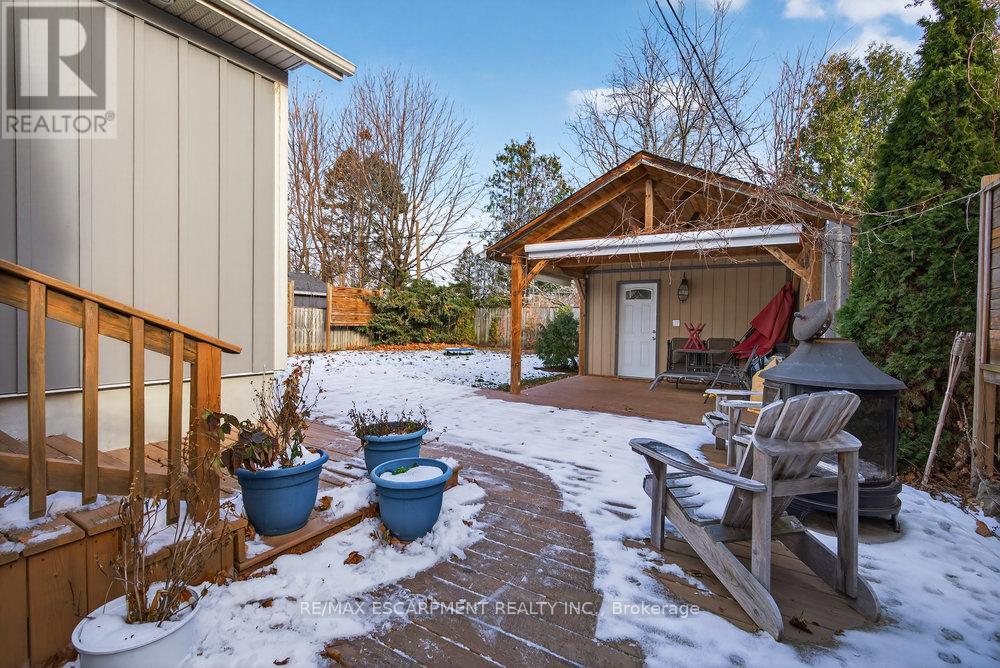 479 Bridgman Avenue, Burlington, ON - Outdoor With Exterior