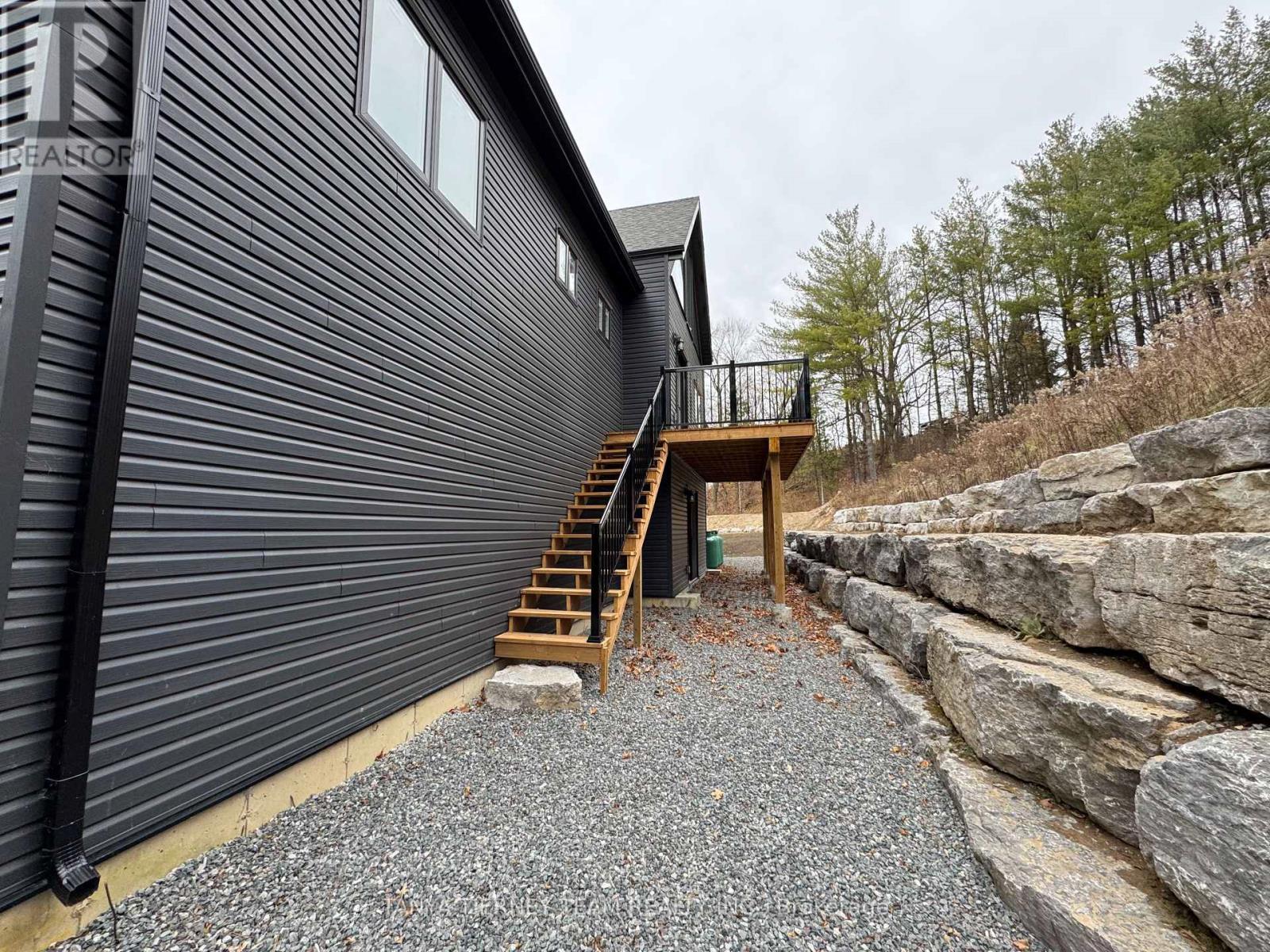 5227 Waldon Road, Hamilton Township, ON - Outdoor