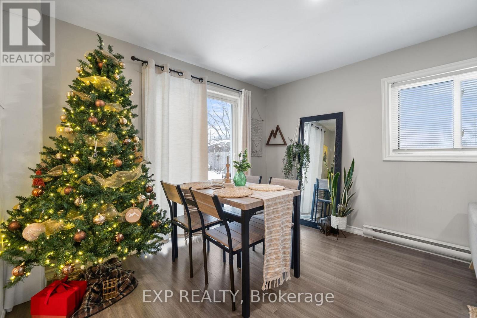 267 Station Street, Belleville (Belleville Ward), ON - Indoor Photo Showing Dining Room