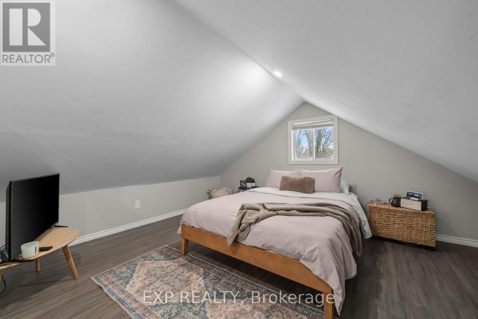 267 Station Street, Belleville (Belleville Ward), ON - Indoor Photo Showing Bedroom