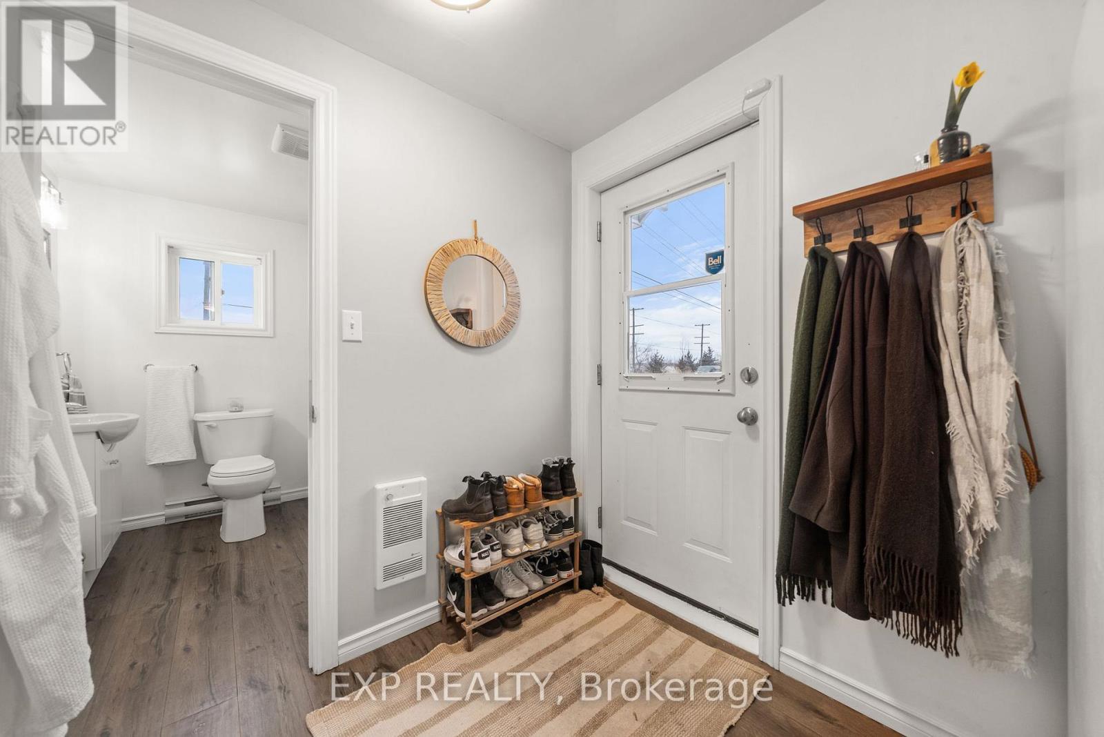 267 Station Street, Belleville (Belleville Ward), ON - Indoor