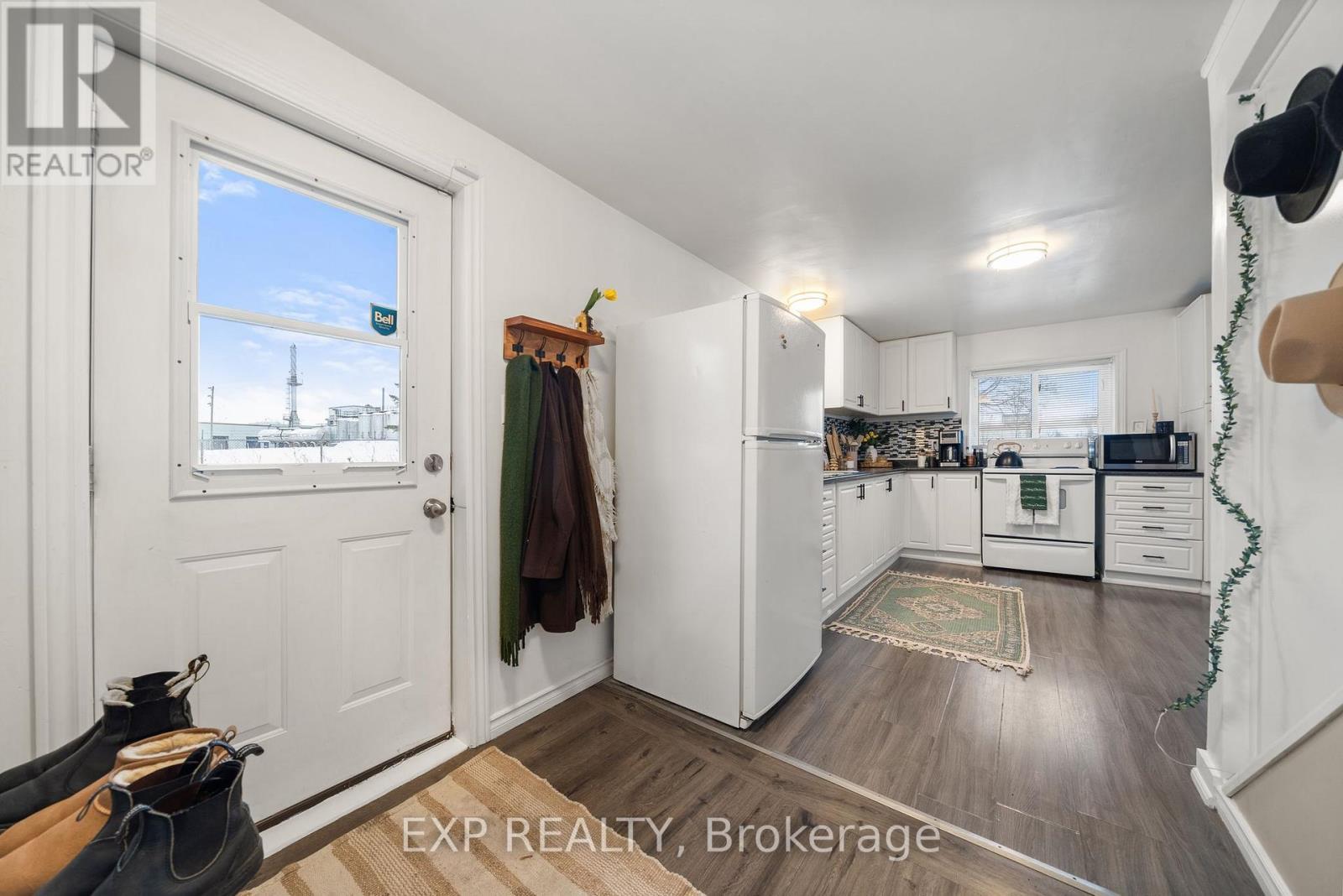 267 Station Street, Belleville (Belleville Ward), ON - Indoor