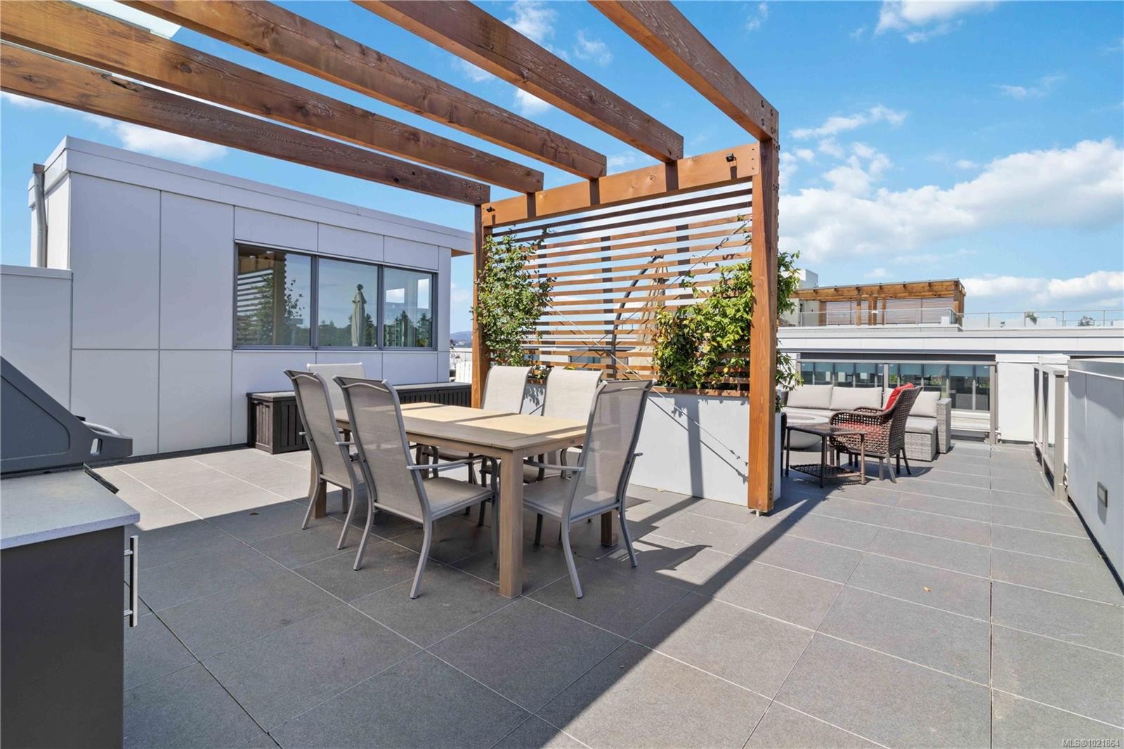 601-501 Park Pl, Esquimalt, BC - Outdoor With Deck Patio Veranda With Exterior