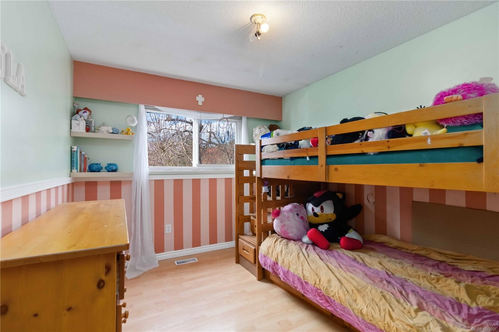 7225 Early Pl, Central Saanich, BC