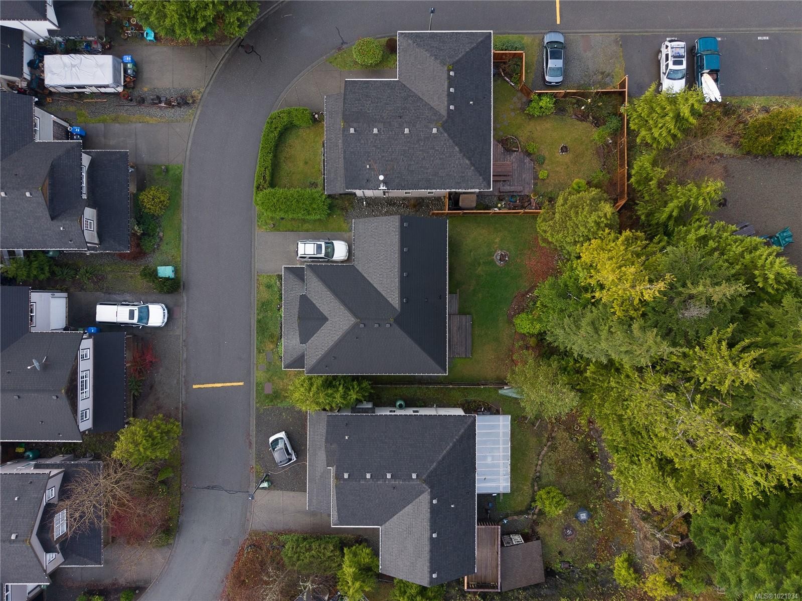 809 Ocean Park Dr, Tofino, BC