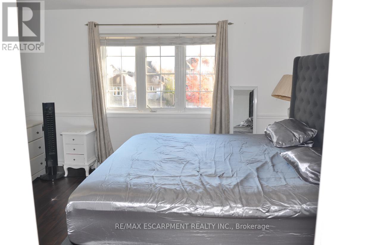 52 Arlington Drive, Georgina, ON - Indoor Photo Showing Bedroom