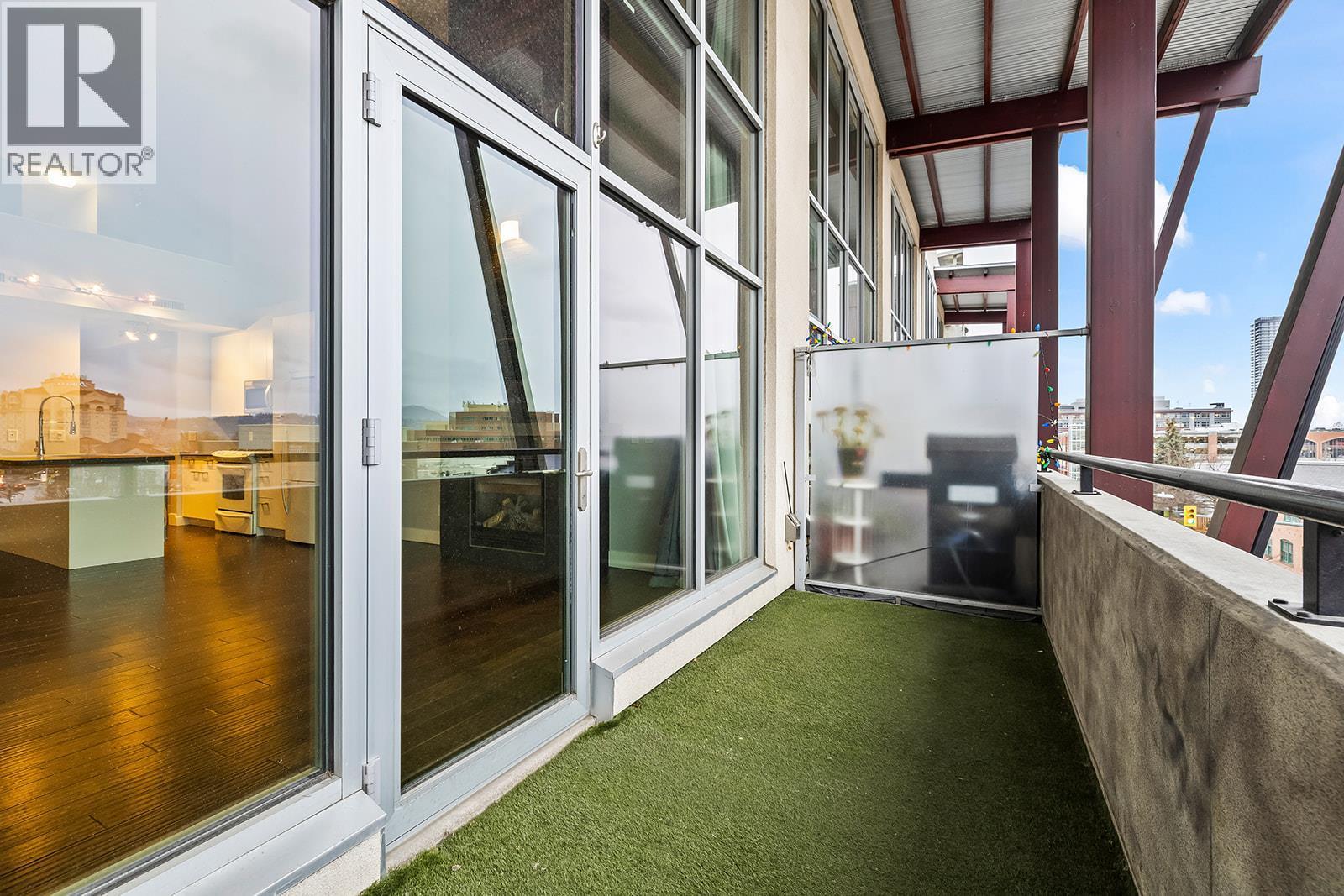 1289 Ellis Street Unit# 411, Kelowna, BC - With Exterior