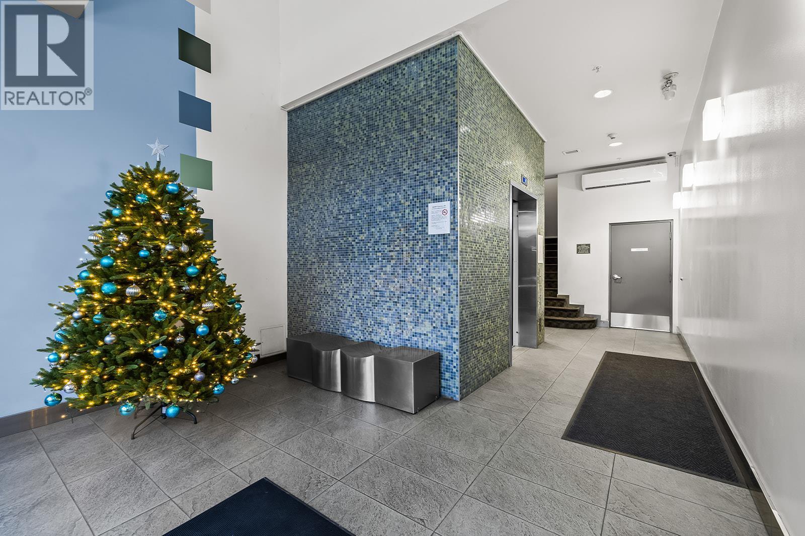 1289 Ellis Street Unit# 411, Kelowna, BC - Indoor Photo Showing Other Room