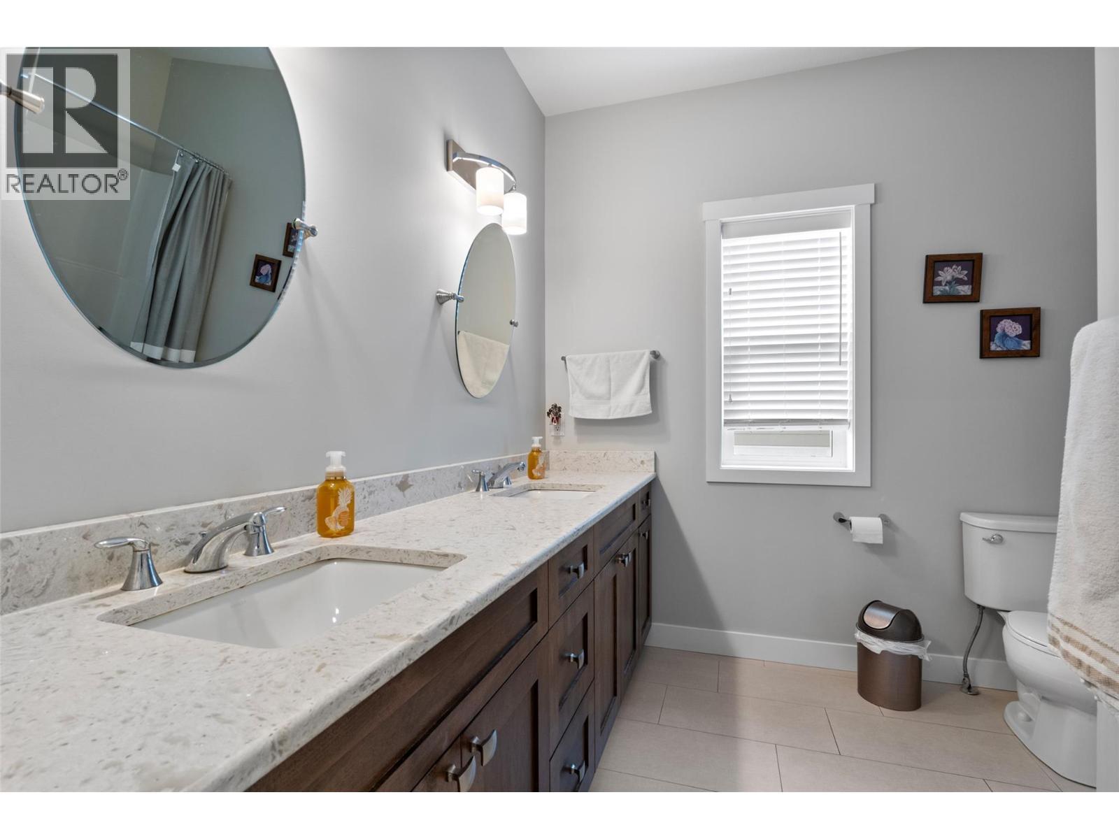 2244 Doubletree Crescent, Kamloops, BC - Indoor Photo Showing Bathroom