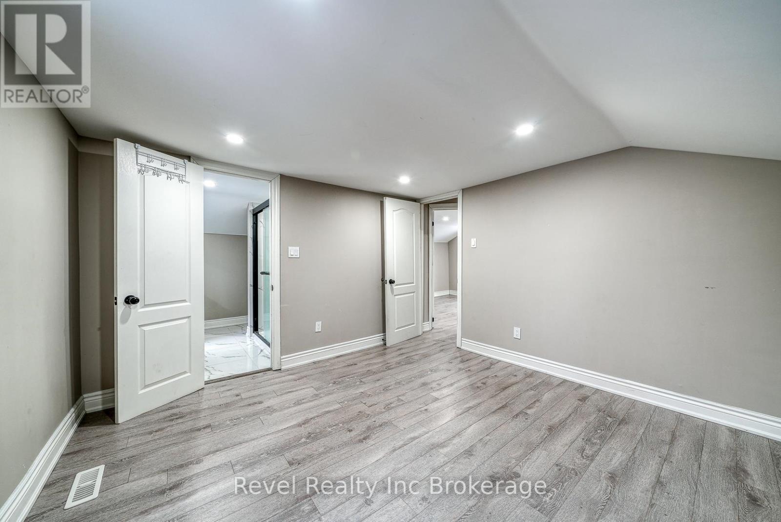 123 Charles Street E, Ingersoll (Ingersoll - South), ON - Indoor