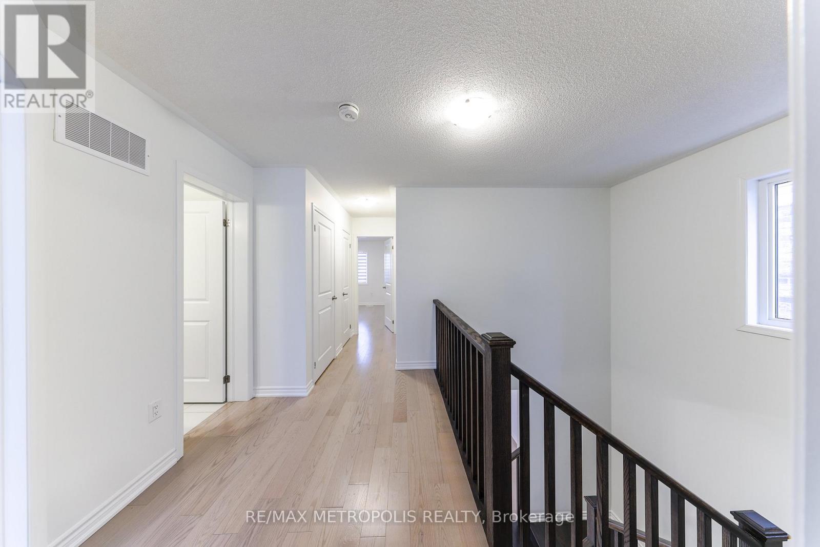 1493 Hawktail Path, Pickering, ON - Indoor Photo Showing Other Room