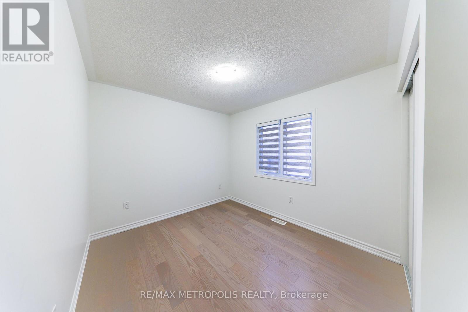 1493 Hawktail Path, Pickering, ON - Indoor Photo Showing Other Room