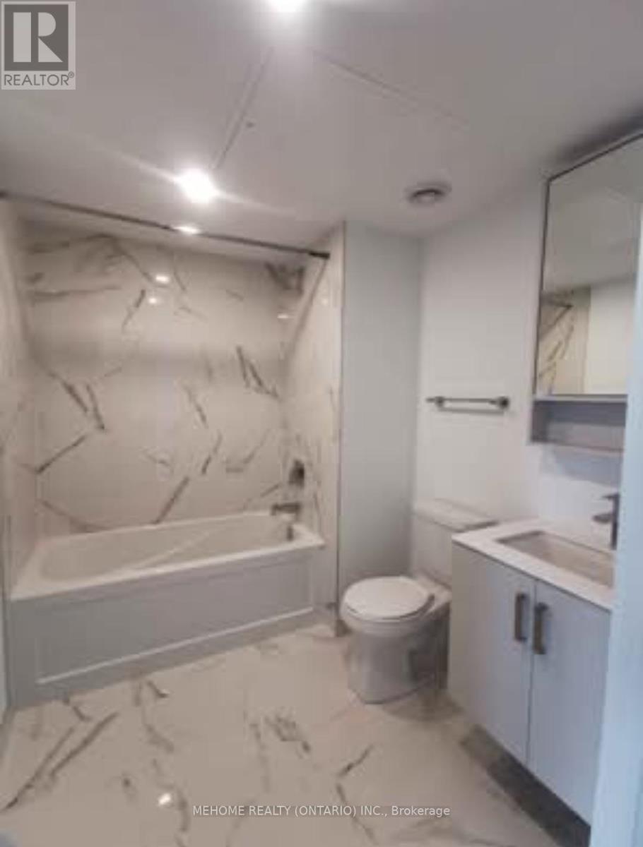 4116 - 88 Queen Street E, Toronto, ON - Indoor Photo Showing Bathroom