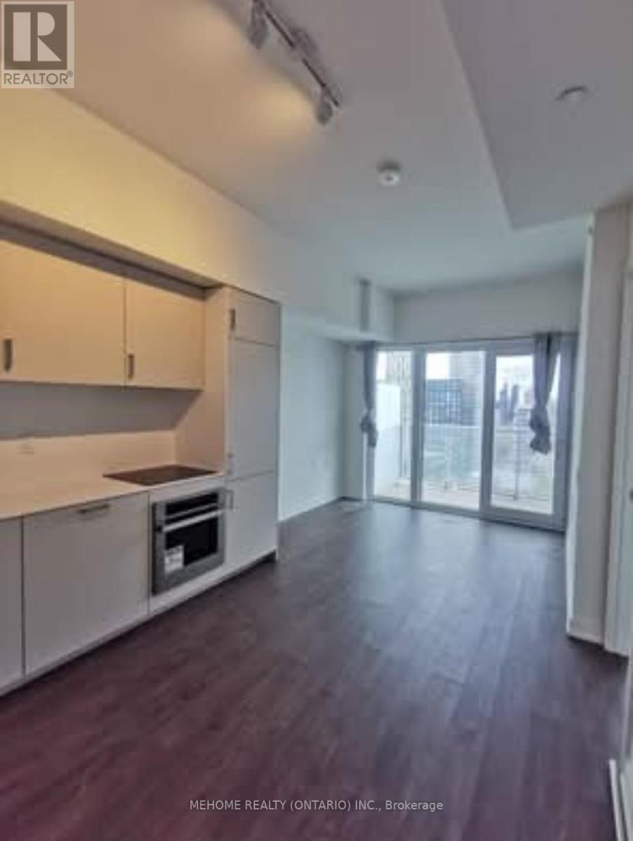 4116 - 88 Queen Street E, Toronto, ON - Indoor