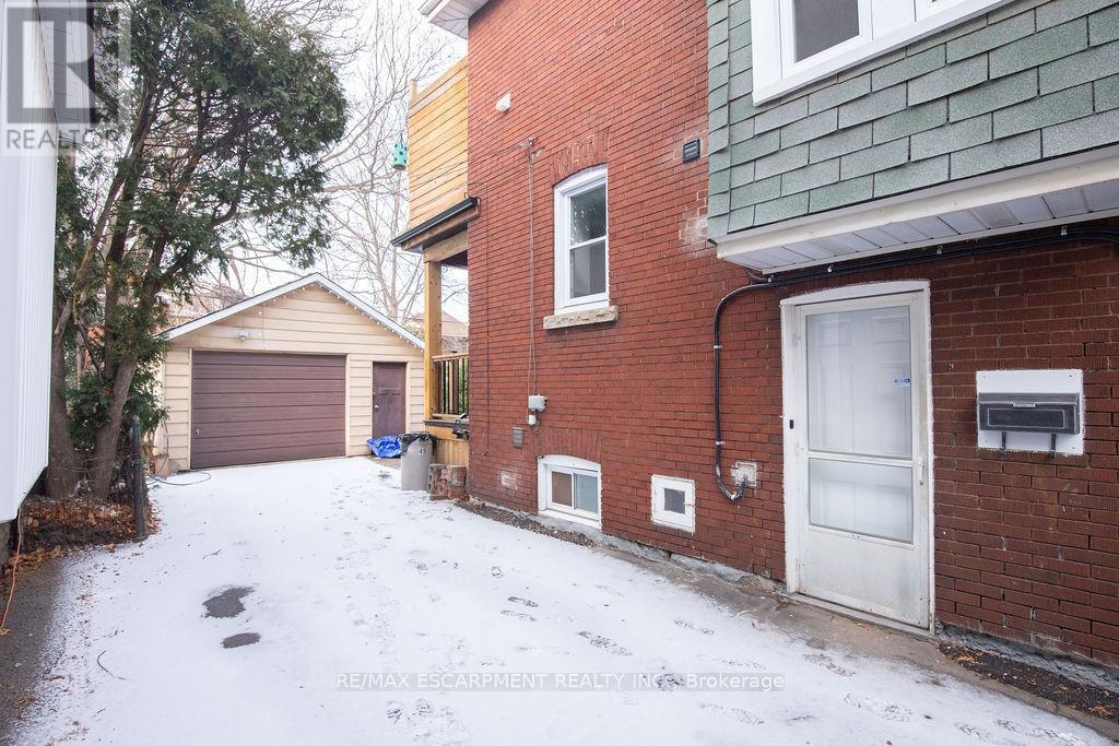 1 - 22 Prospect Street S, Hamilton, ON - Outdoor With Exterior