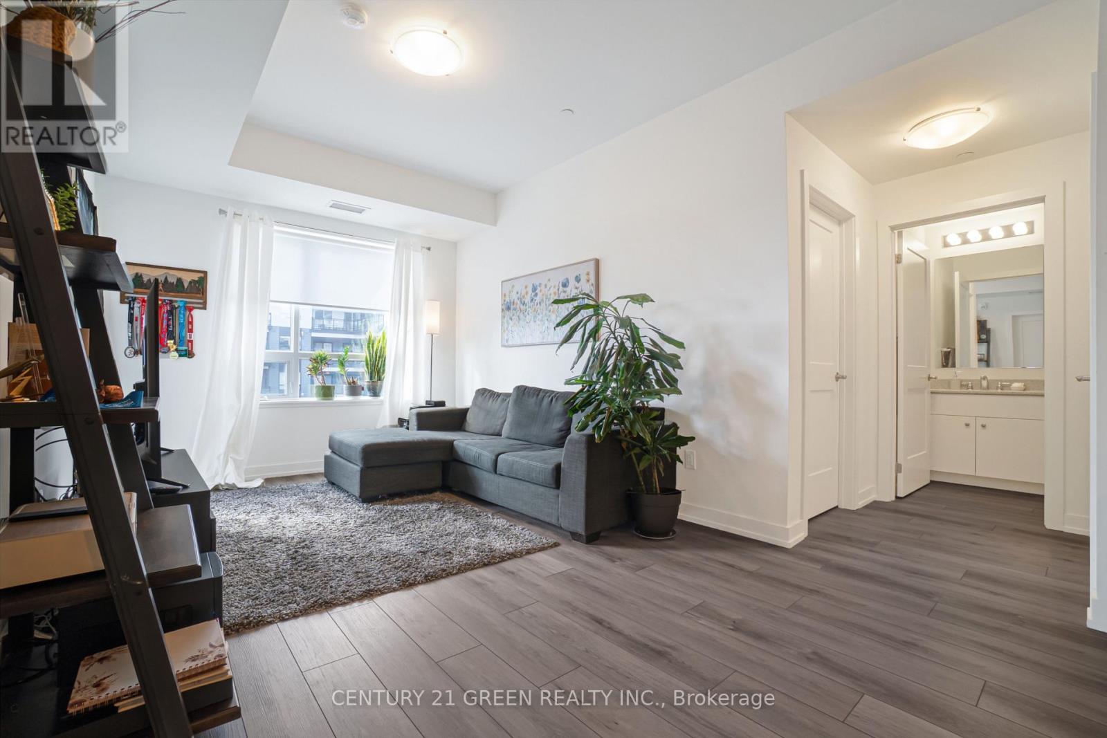 407 - 255 Northfield Drive E, Waterloo, ON - Indoor