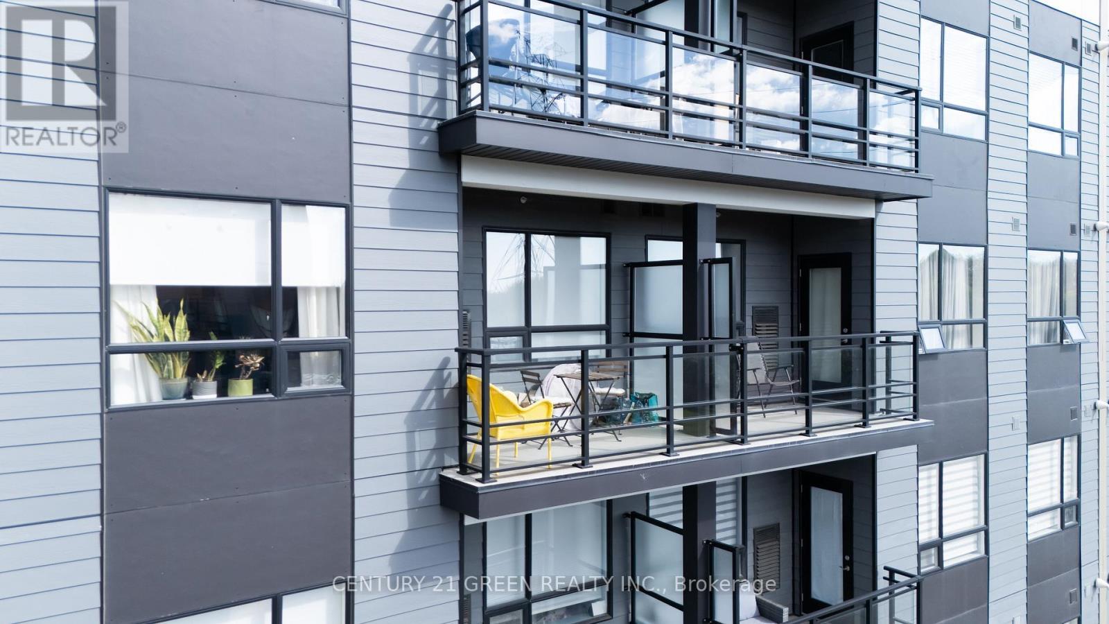 407 - 255 Northfield Drive E, Waterloo, ON - Outdoor With Balcony With Exterior