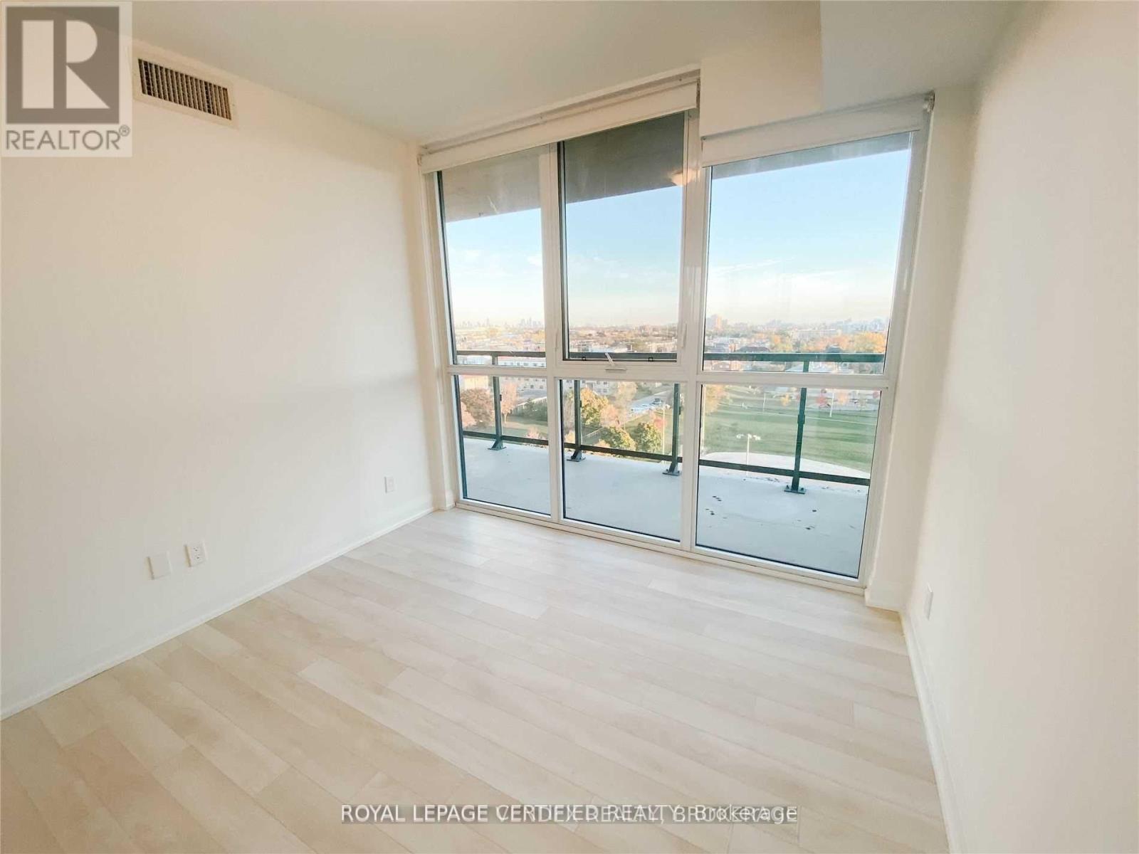 1009 - 1461 Lawrence Avenue W, Toronto, ON - Indoor Photo Showing Other Room