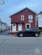 1 - 283 RICHELIEU AVENUE Ottawa, ON K1L 6K2