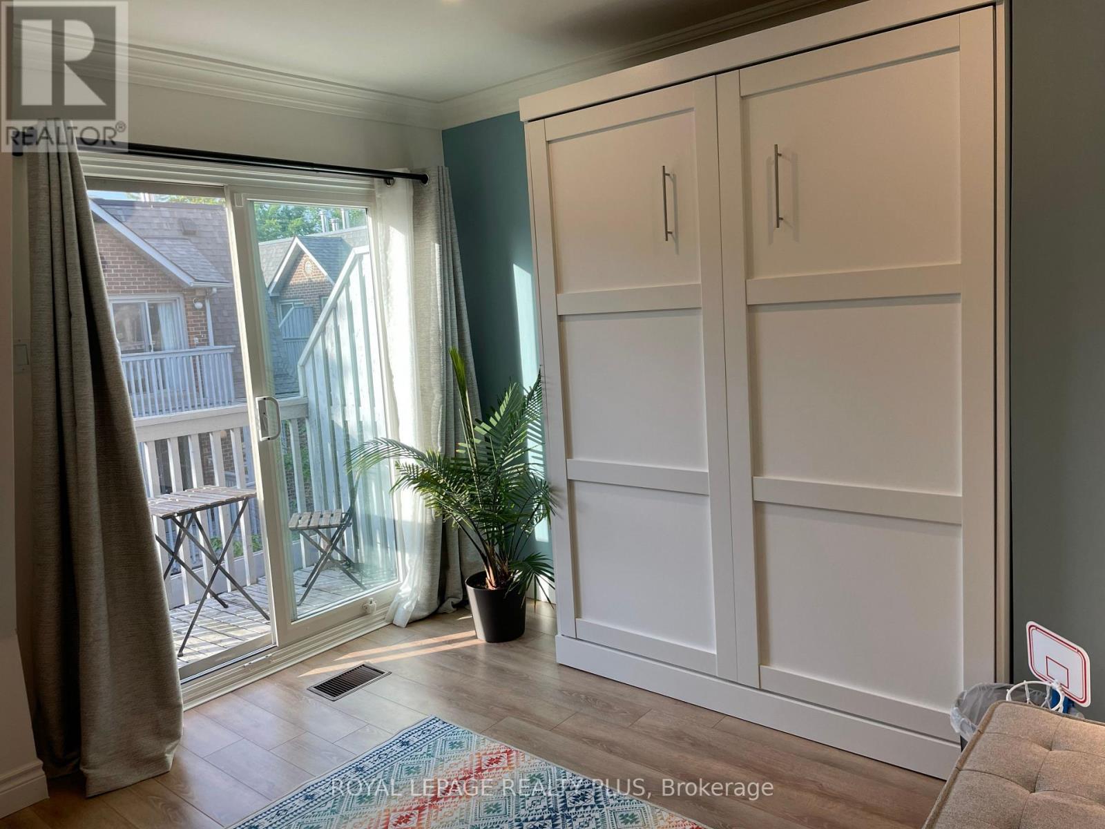 38C Shank Street, Toronto, ON - Indoor Photo Showing Other Room