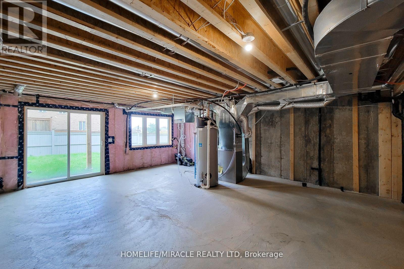 1101 Garner Road, Hamilton, ON - Indoor Photo Showing Basement