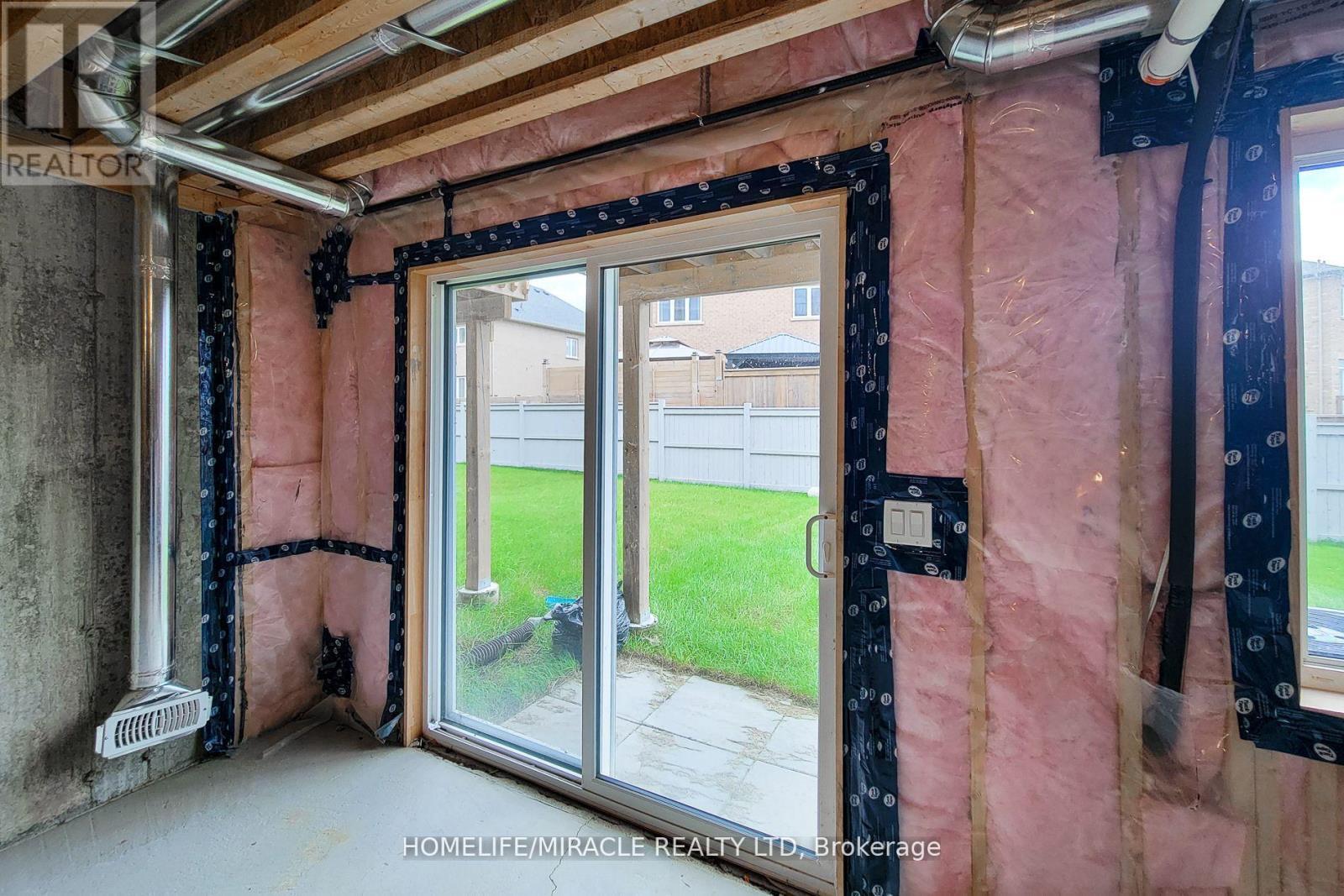1101 Garner Road, Hamilton, ON - Indoor Photo Showing Basement