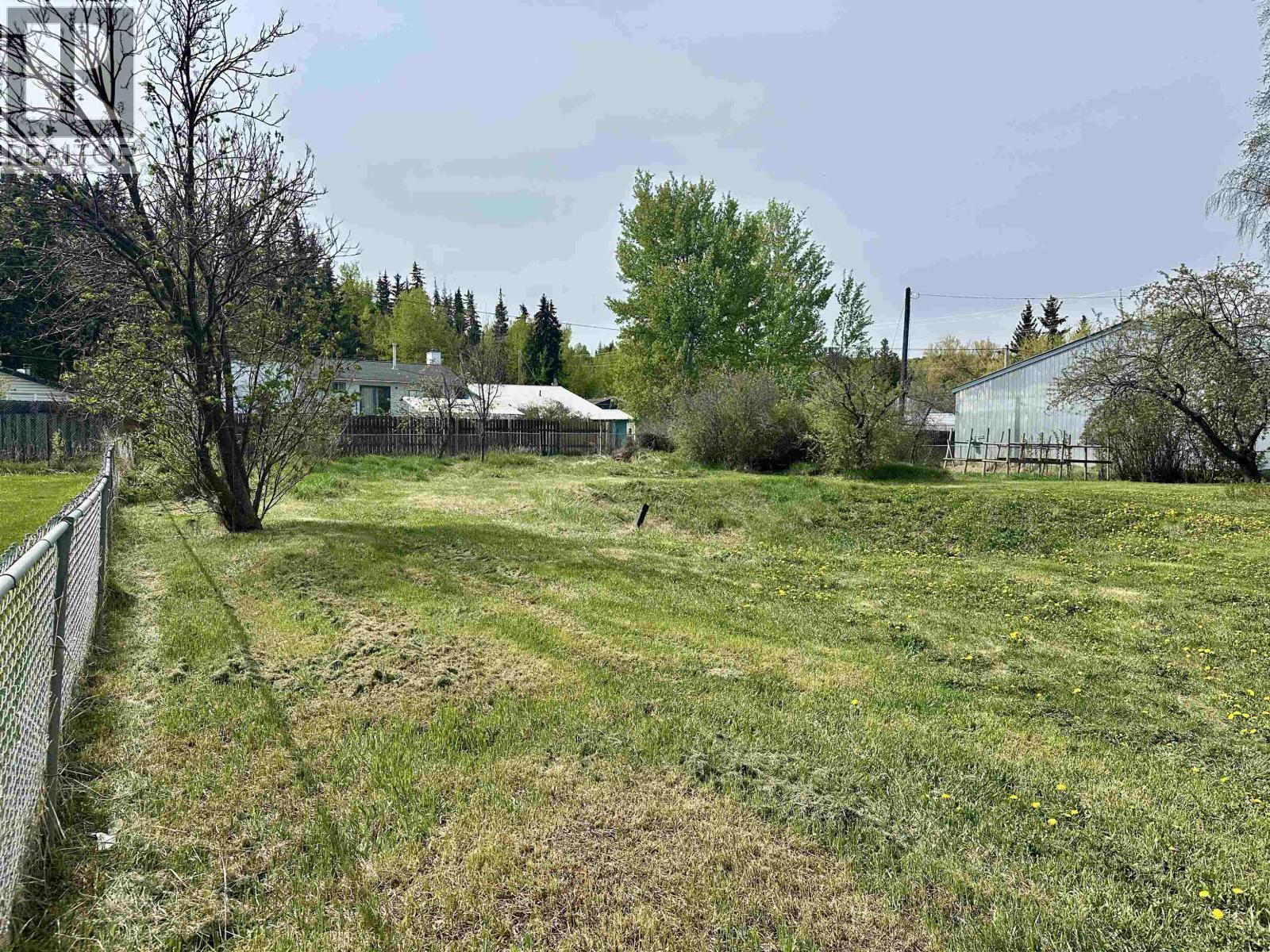 272 W 3Rd Street, Vanderhoof, BC