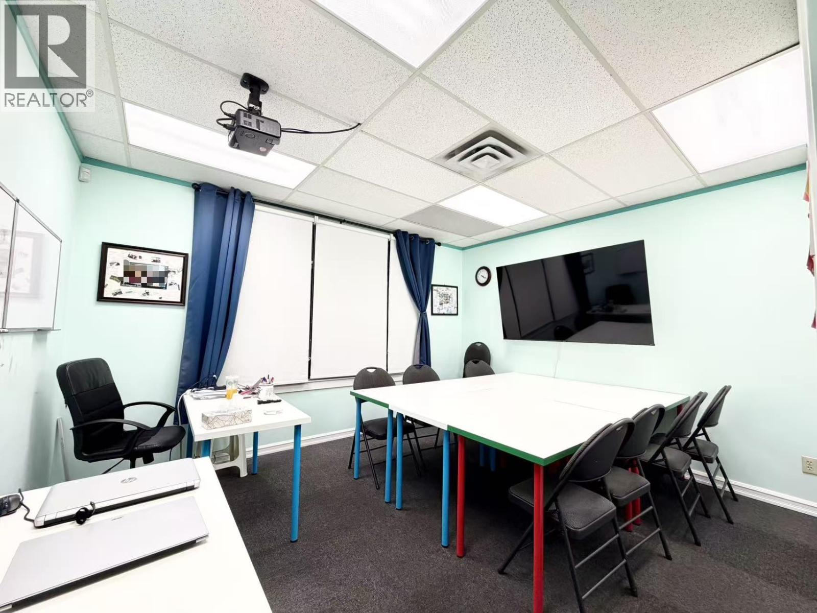 610 4400 Hazelbridge Way, Richmond, BC