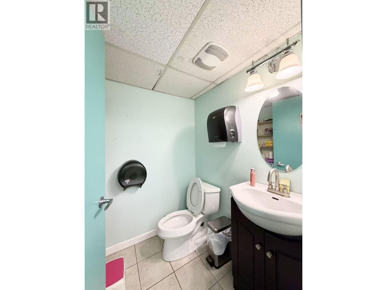 610 4400 Hazelbridge Way, Richmond, BC