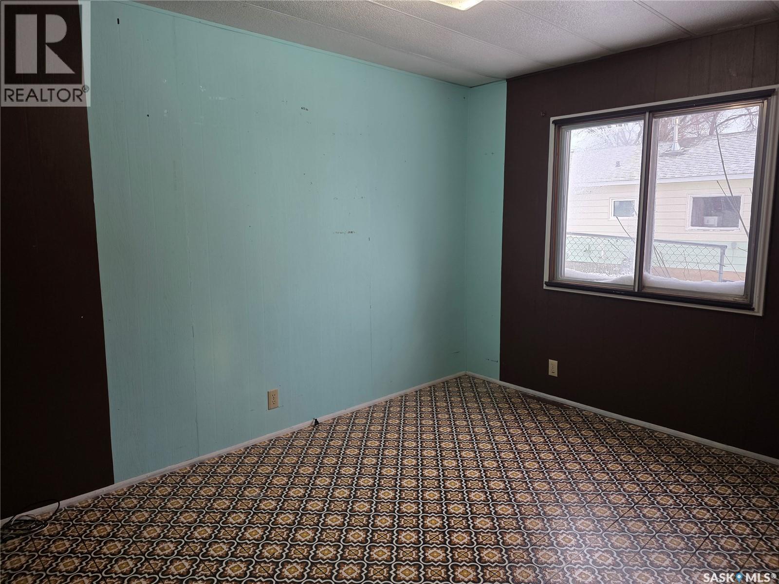 302 1St Avenue N, Beechy, SK