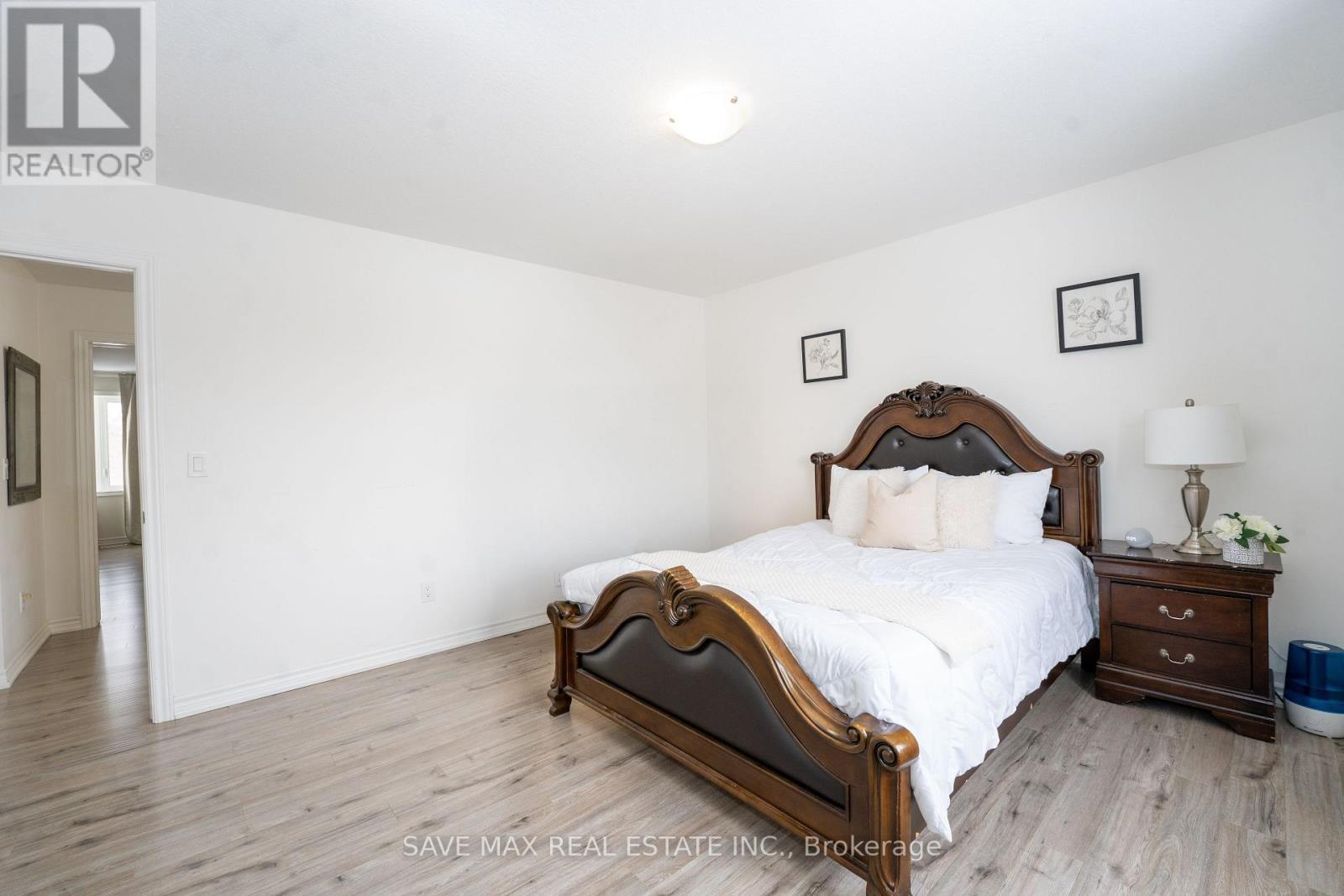 11 Peterson Street, Blandford-Blenheim, ON - Indoor Photo Showing Bedroom
