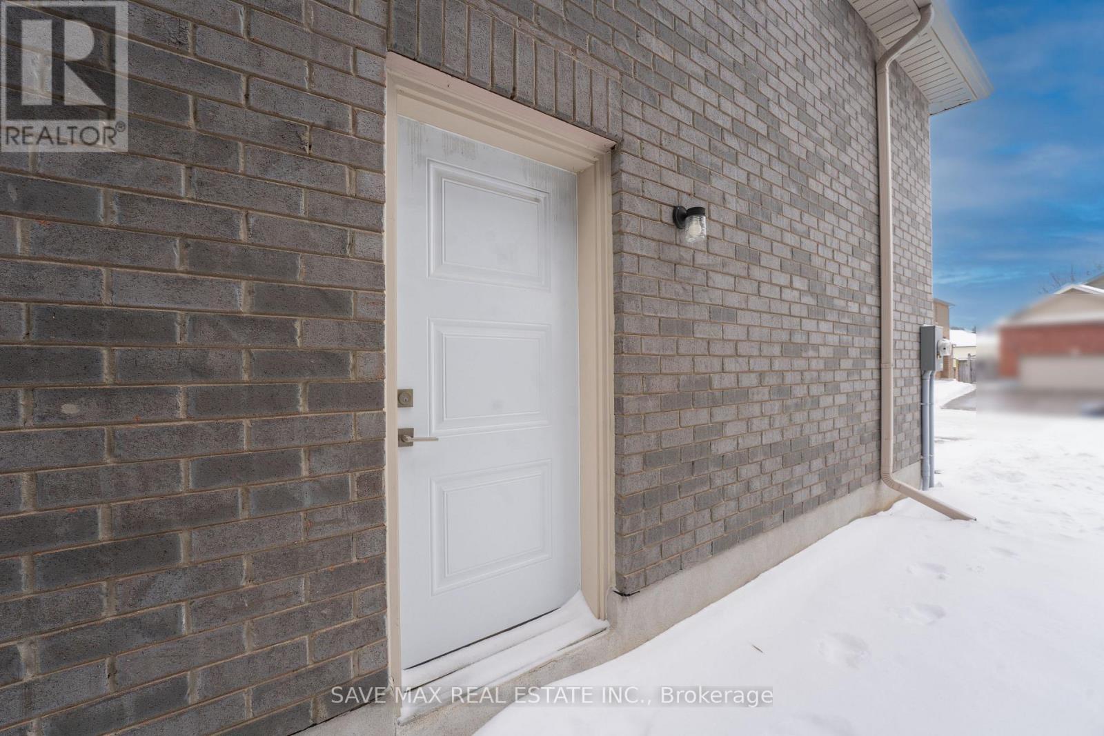 11 Peterson Street, Blandford-Blenheim, ON - Outdoor With Exterior