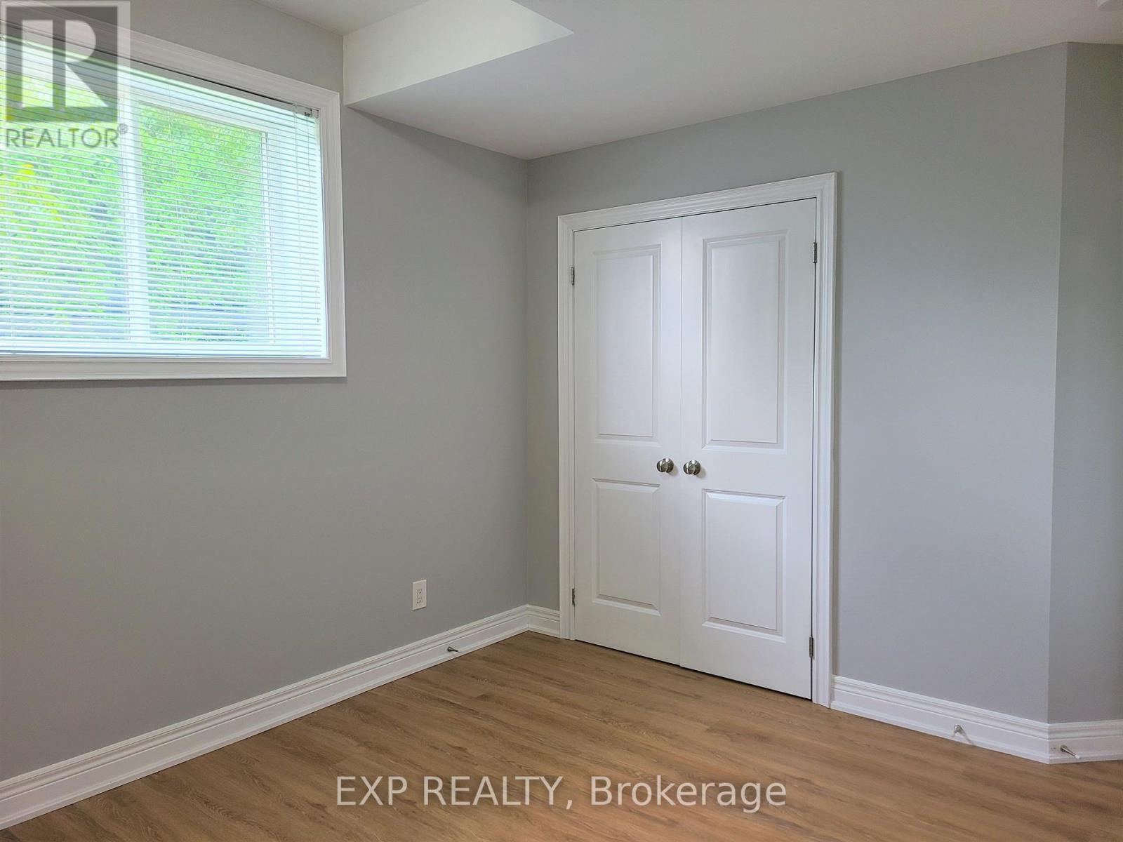 Lower - 11 Donald Avenue, Welland, ON - Indoor Photo Showing Other Room