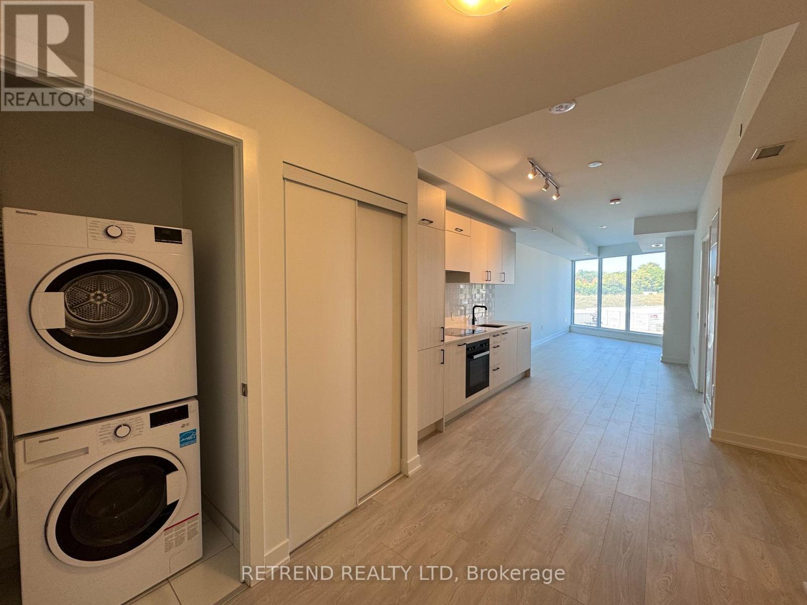 218 - 1 Kyle Lowry Road, Toronto, ON - Indoor Photo Showing Laundry Room