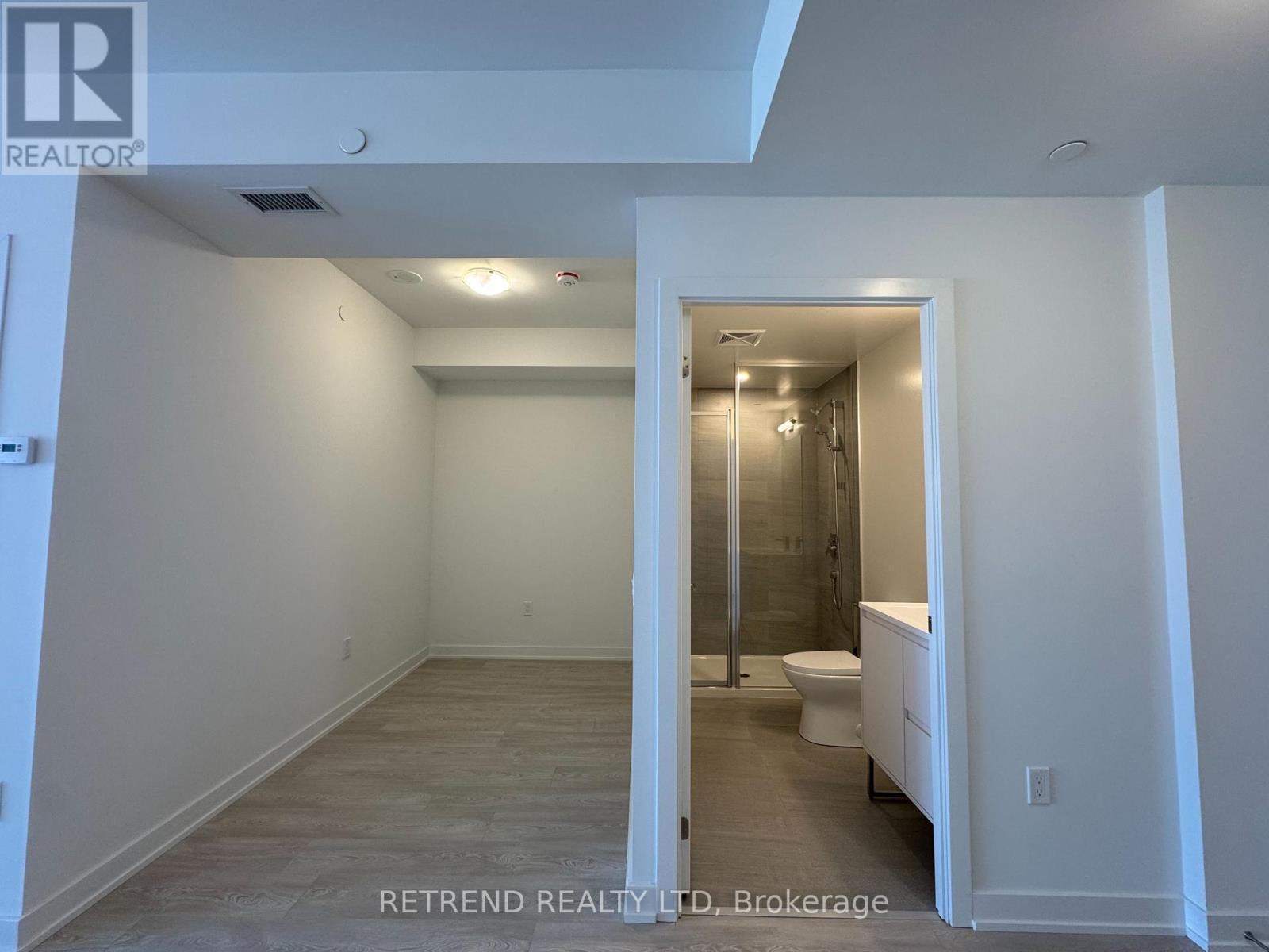 218 - 1 Kyle Lowry Road, Toronto, ON - Indoor