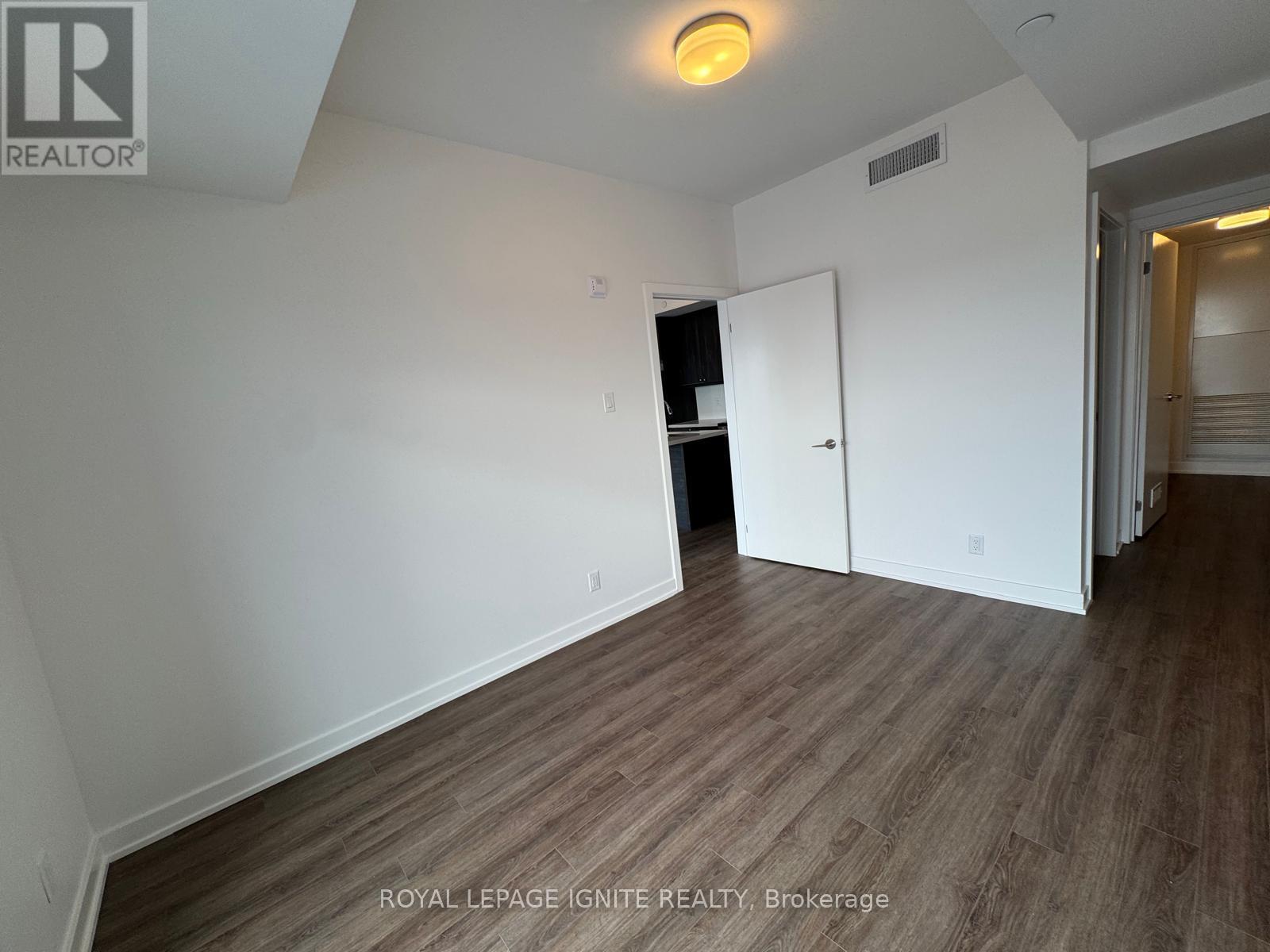 1201 - 55 Clarington Boulevard, Clarington, ON - Indoor Photo Showing Other Room