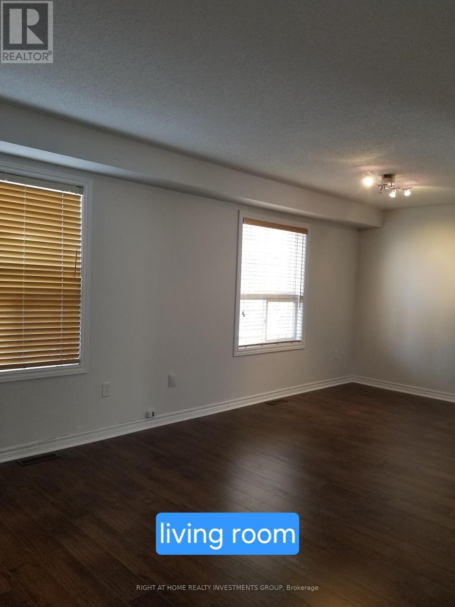 Upper Unit - 38 Lang Drive, Barrie, ON - Indoor Photo Showing Other Room