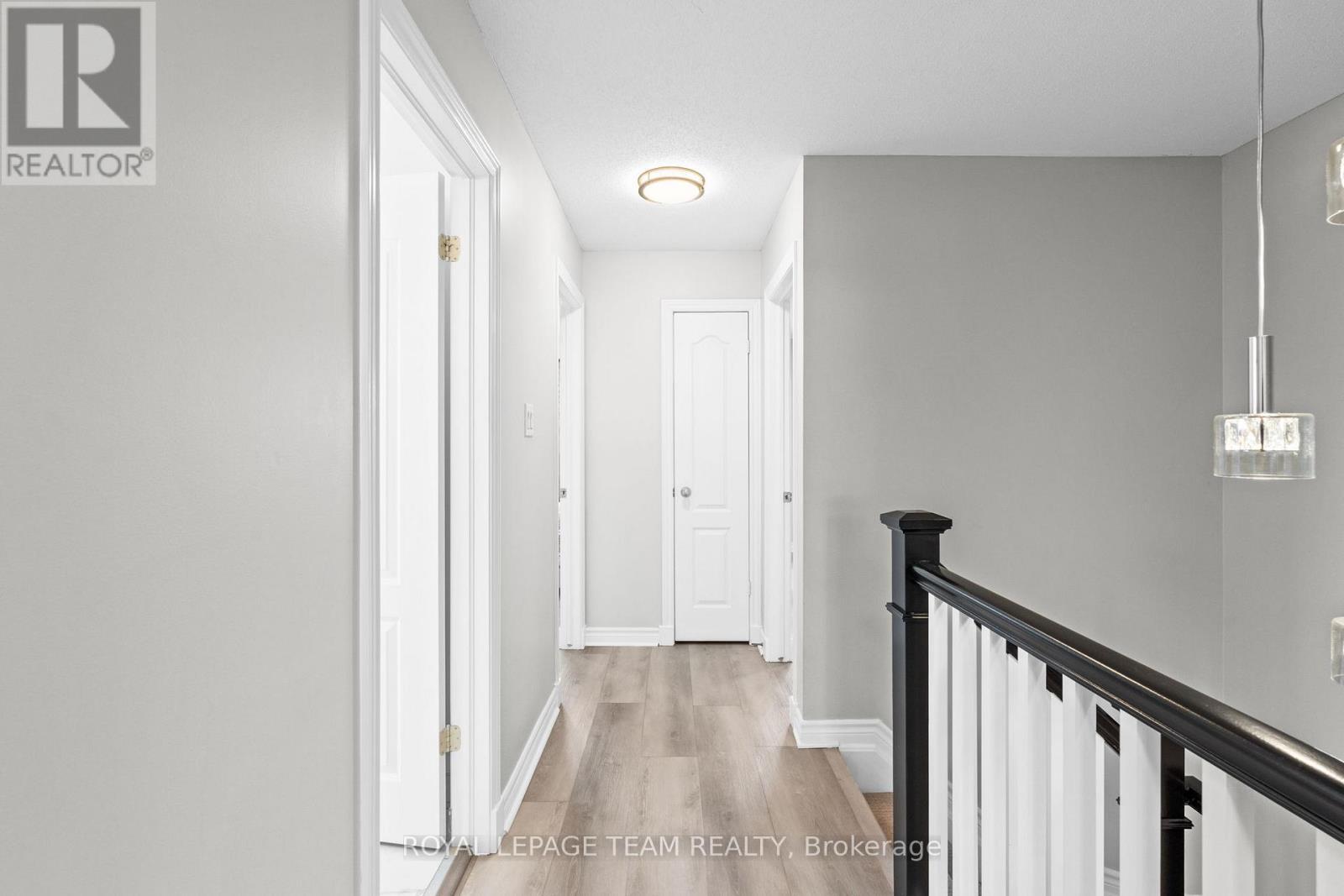 801 Bowercrest Crescent, Ottawa, ON - Indoor Photo Showing Other Room