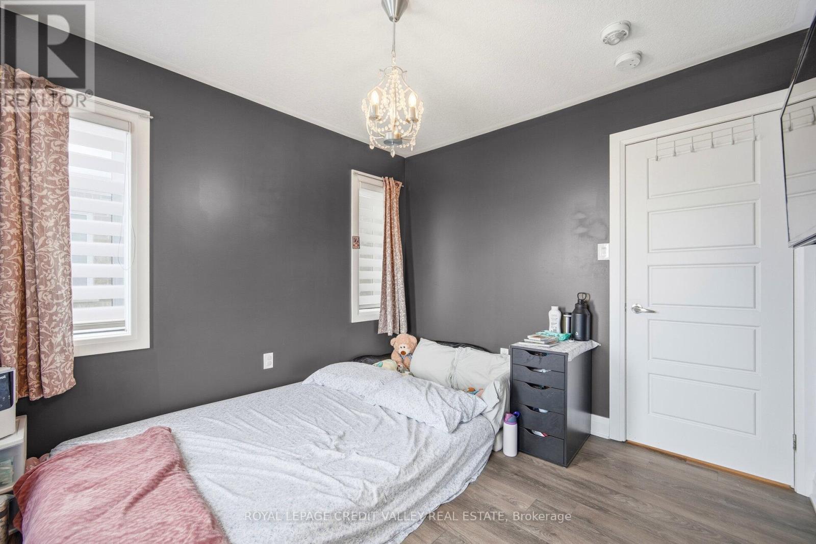 565 Goldenrod Lane, Kitchener, ON - Indoor Photo Showing Bedroom
