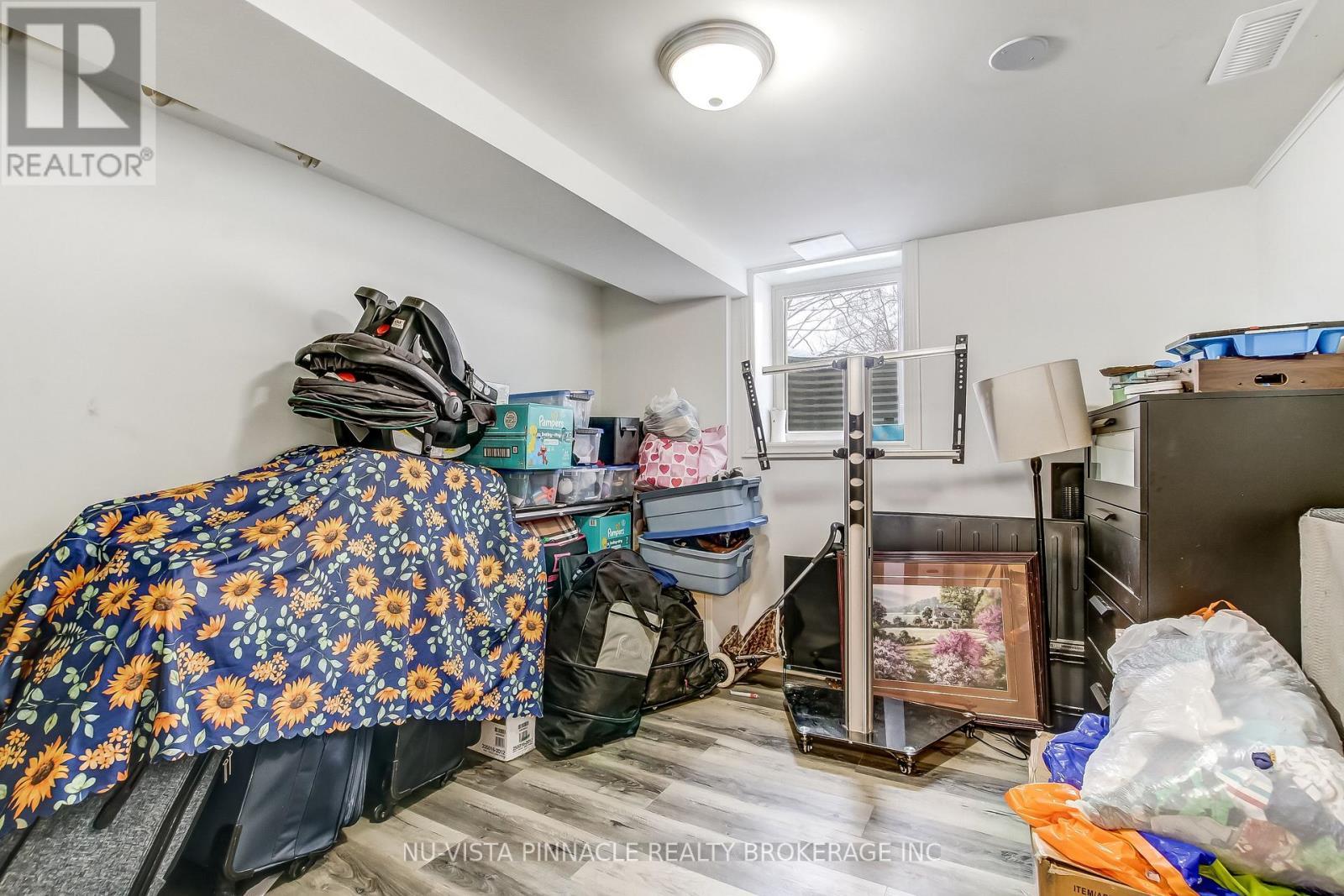 59 Thorncrest Crescent, London South (South D), ON - Indoor