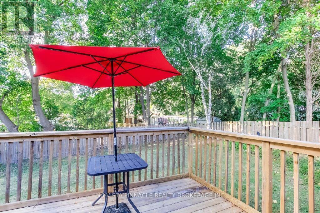 59 Thorncrest Crescent, London South (South D), ON - Outdoor With Deck Patio Veranda