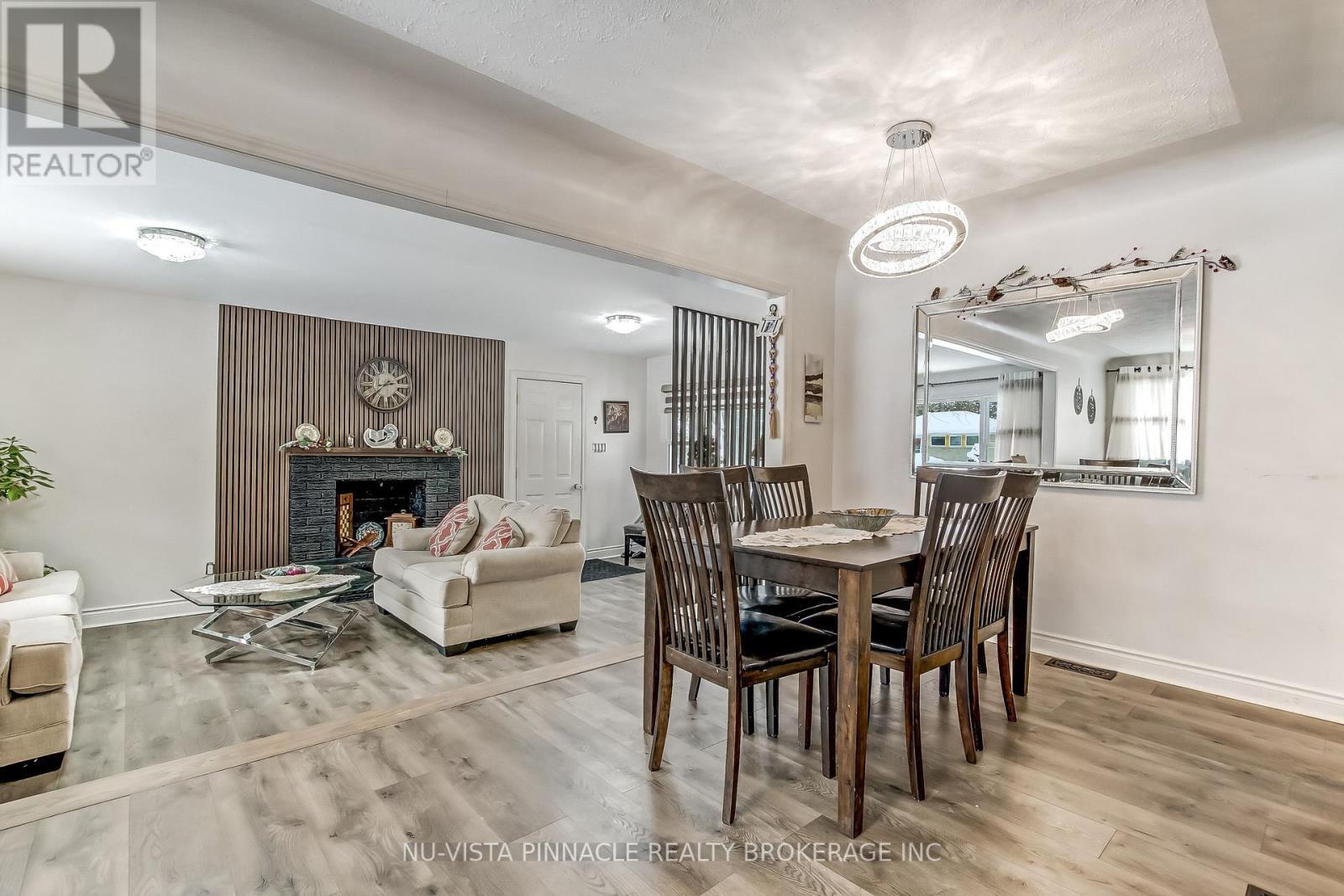 59 Thorncrest Crescent, London South (South D), ON - Indoor Photo Showing Other Room