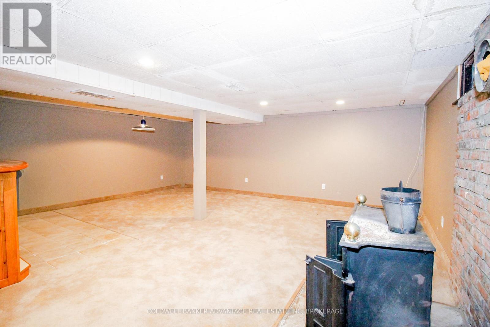 8 Bigelow Crescent, Pelham (Fonthill), ON - Indoor