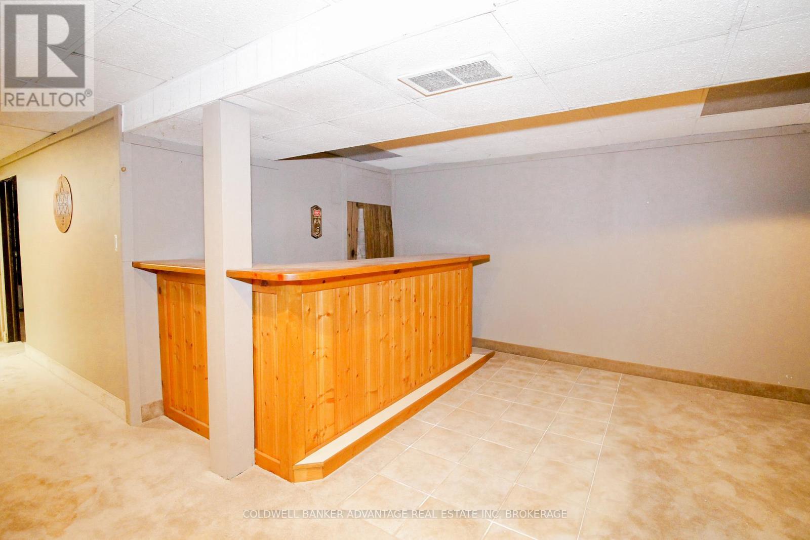 8 Bigelow Crescent, Pelham (Fonthill), ON - Indoor Photo Showing Other Room