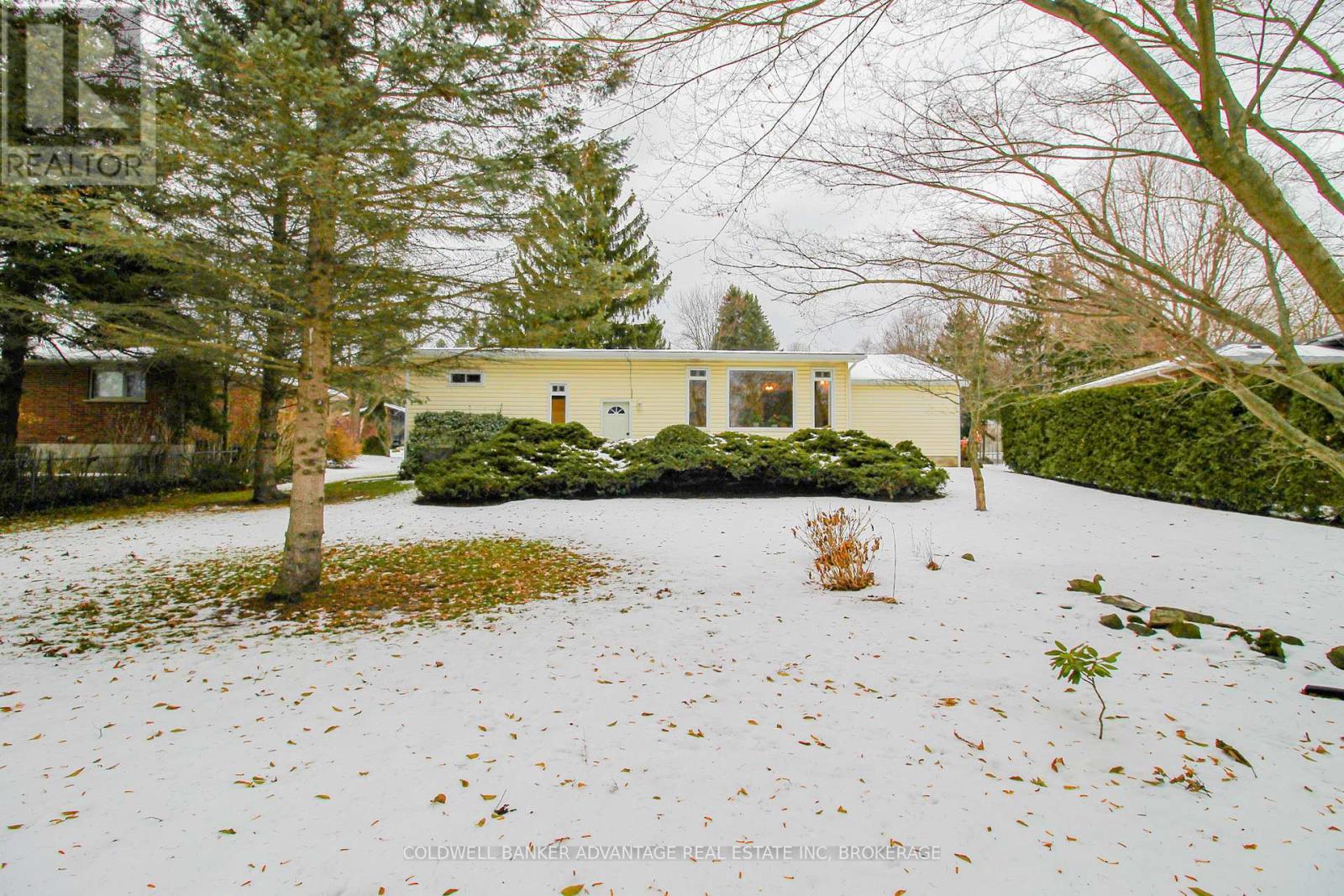 8 Bigelow Crescent, Pelham (Fonthill), ON - Outdoor