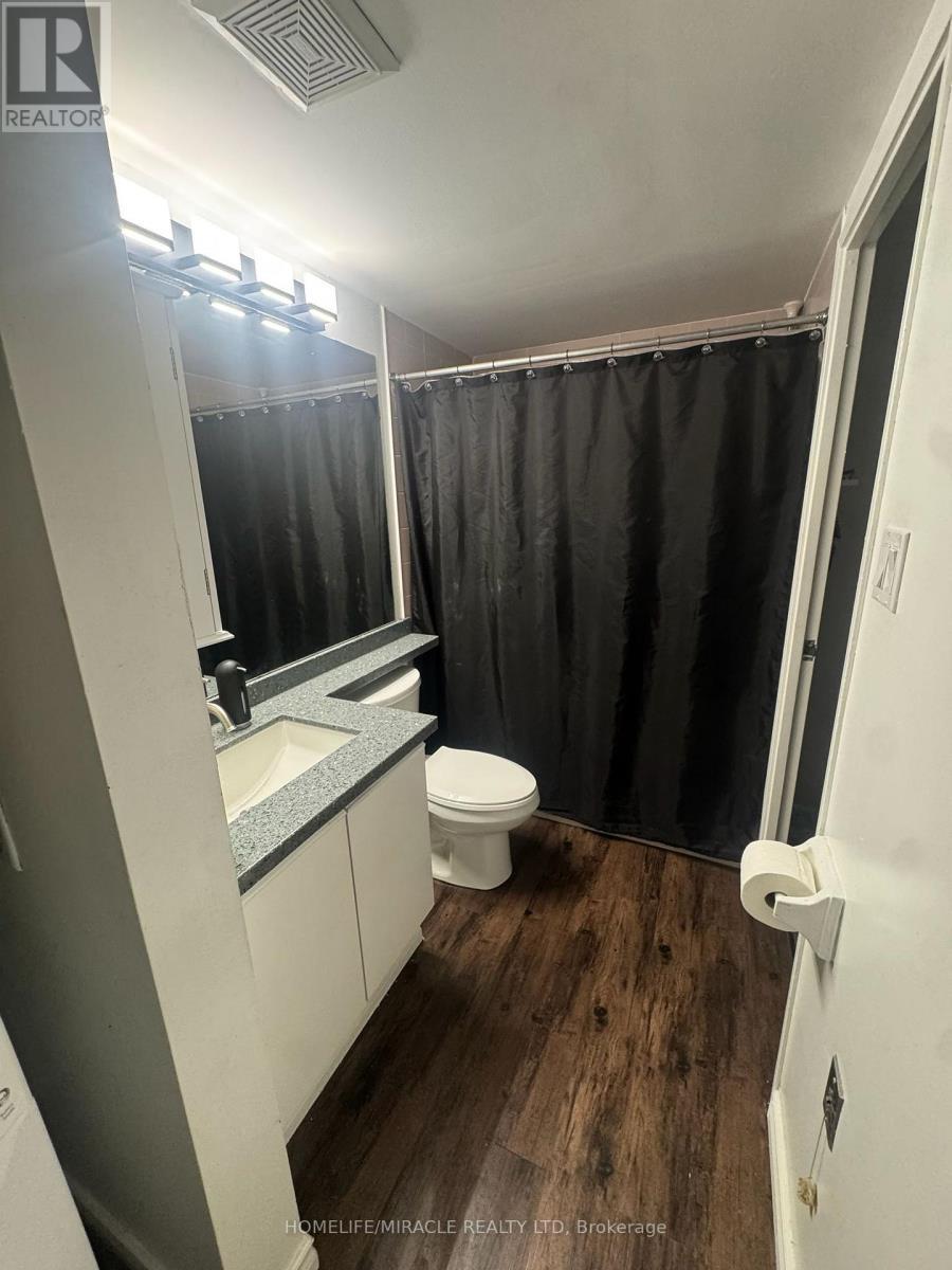 332 - 8351 Mclaughlin Road, Brampton, ON - Indoor